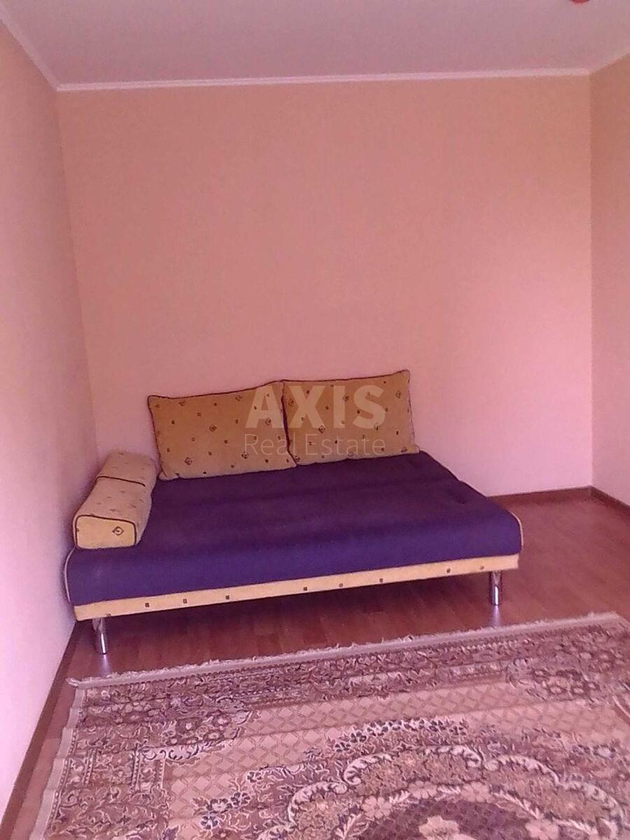 2k apartment vul. Rusovoi' Sofii' 7571371