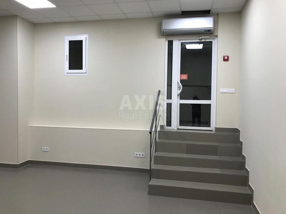 Объект торговли пр-т Берестейский 1/33, 106м2613181