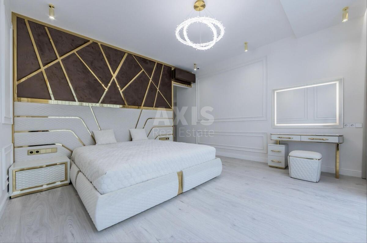 3k apartment nab. Dniprovs'ka 14569497