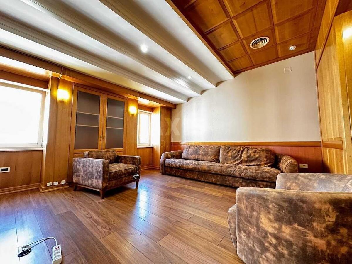 Office vul. Volos'ka 11А, 1000m21