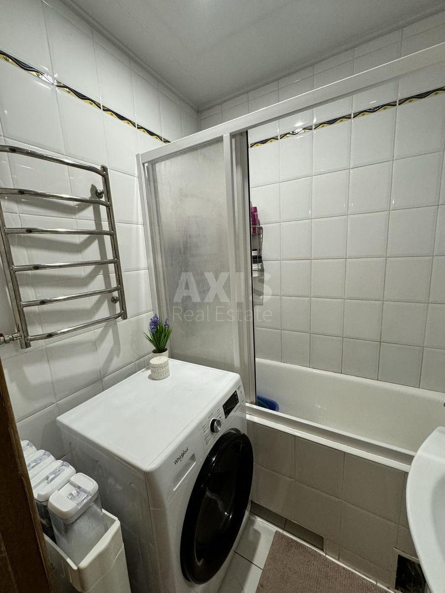 4k apartment vul. Avgustyna Voloshyna 2А1