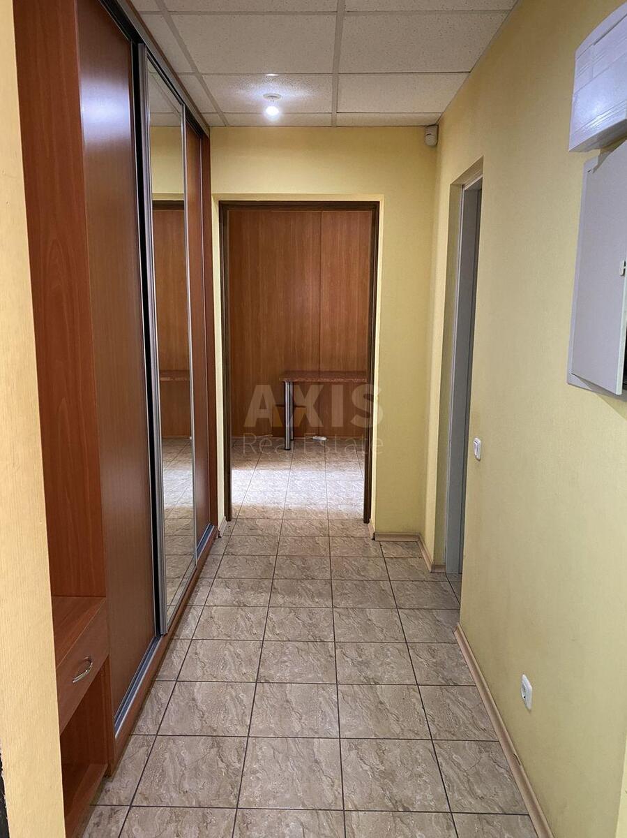 Объект торговли ул. Деревлянская 8, 148м2609250