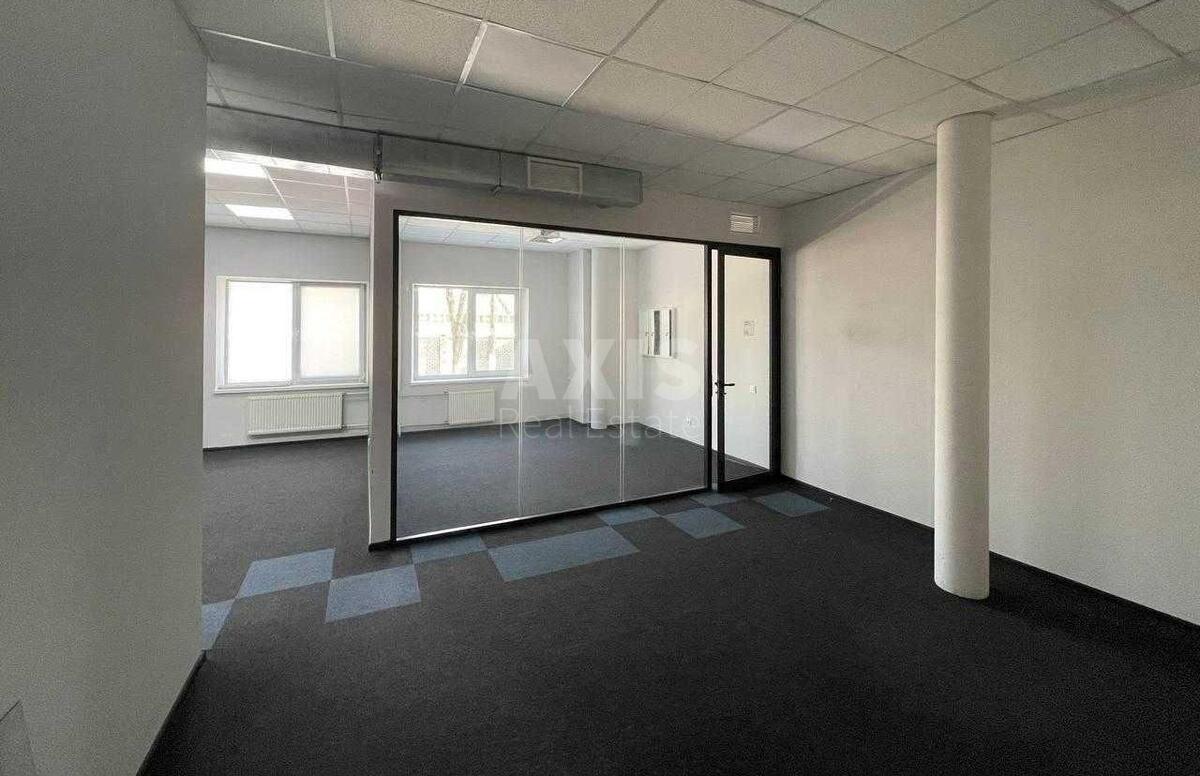 Office vul. Rybalka Marshala 11, 670m21