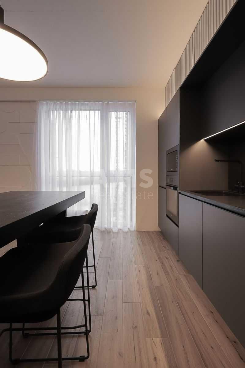 4k apartment vul. Zarichna 12