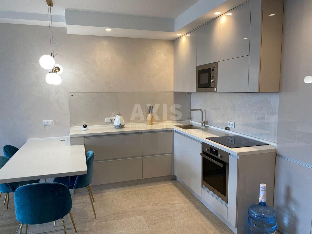 2k apartment pr-t Berestejskij 5Б61125