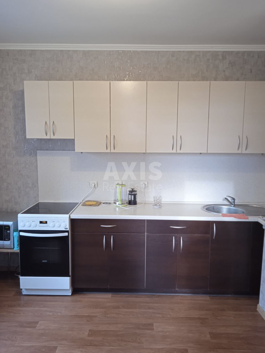 1к квартира вул. Ревуцького 40