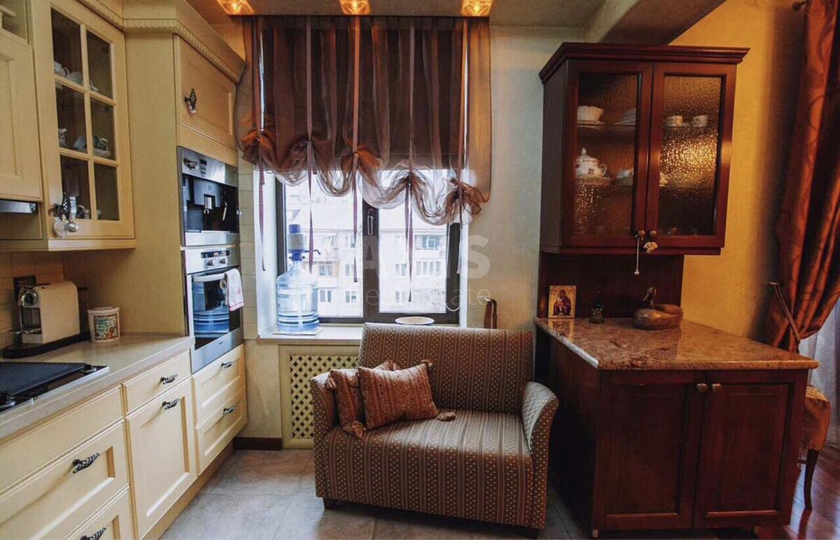 5k apartment vul. Dragomyrova Myhajla 10/100