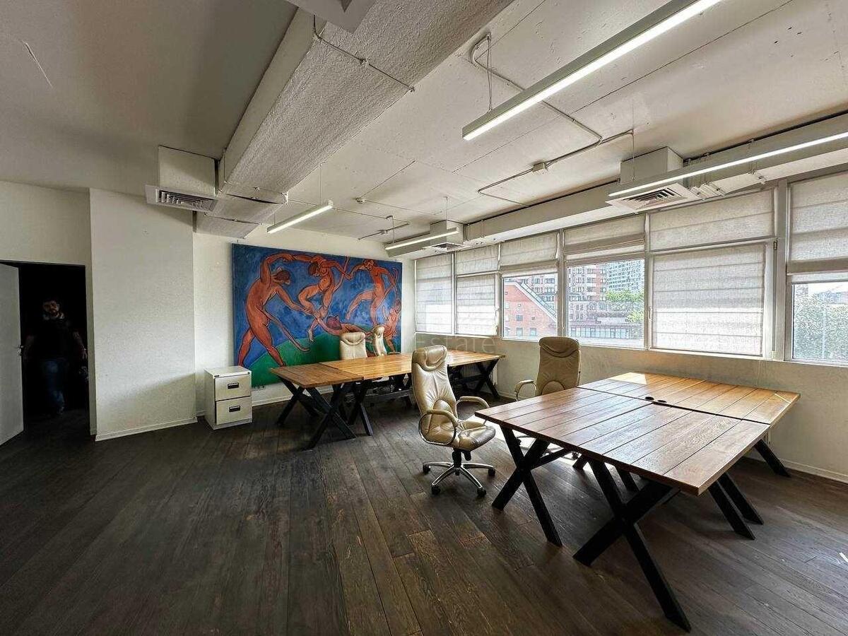 Office bul. Lesi Ukrai'nky 23, 232m2572579
