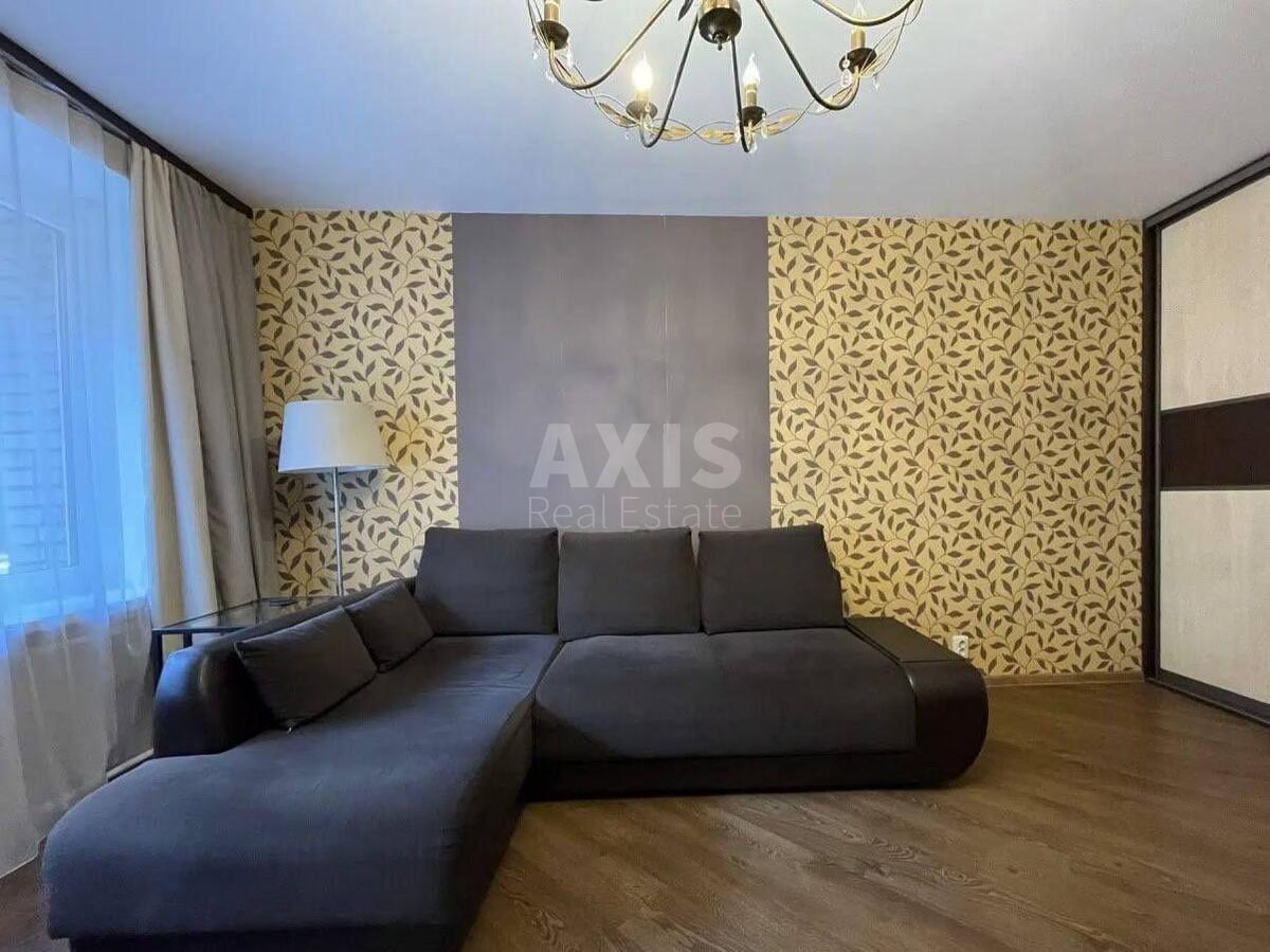 1k apartment nab. Rusanivs'ka 201