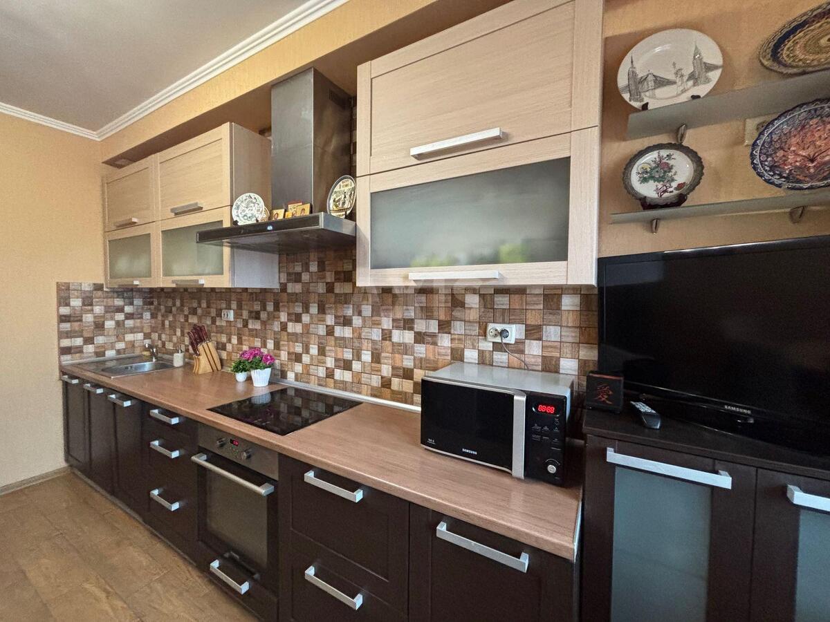 3k apartment vul. Boryspil's'ka 4575670