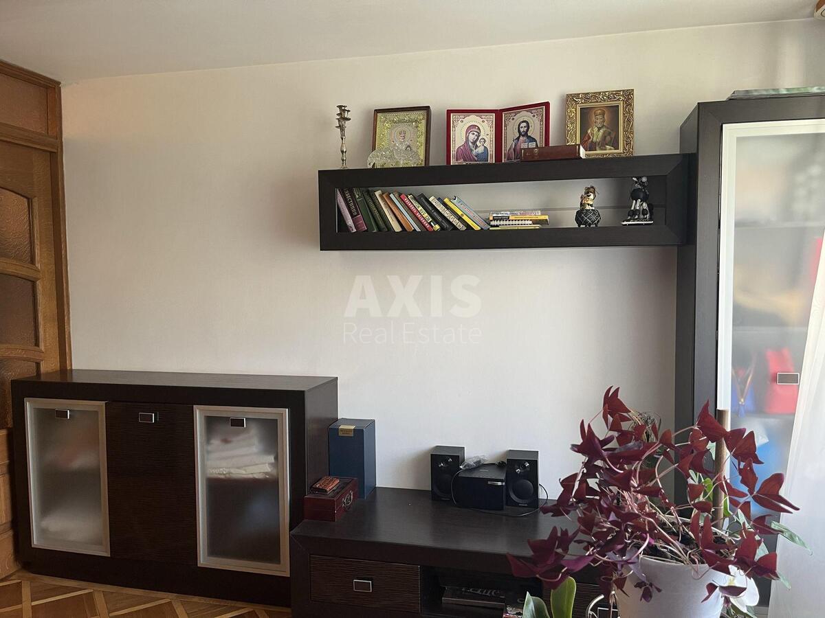 3к квартира ул. Ахматовой Анны 3А576091
