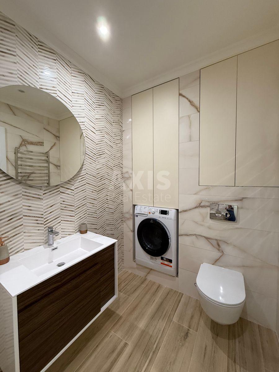 2k apartment vul. Zarichna 4/25