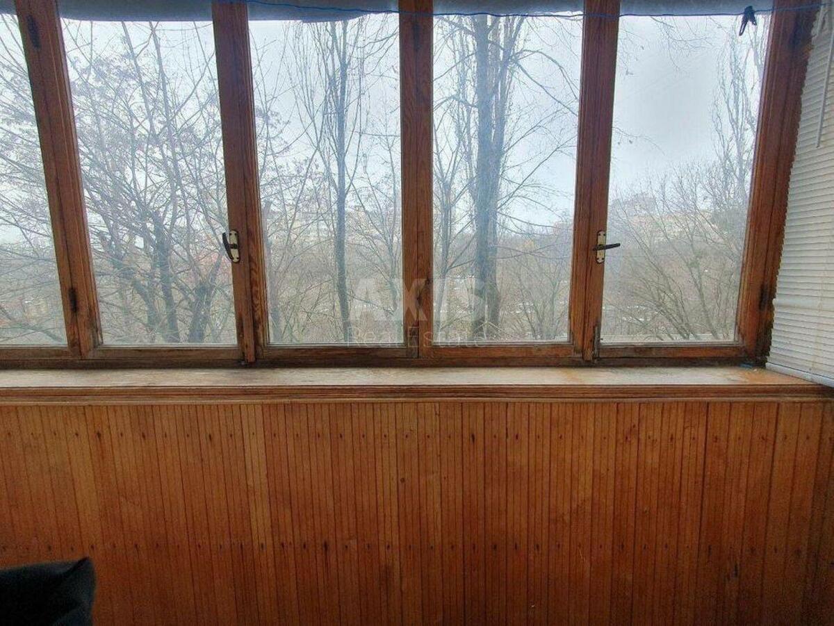 1k apartment prov. Luk'janivs'kyj 75
