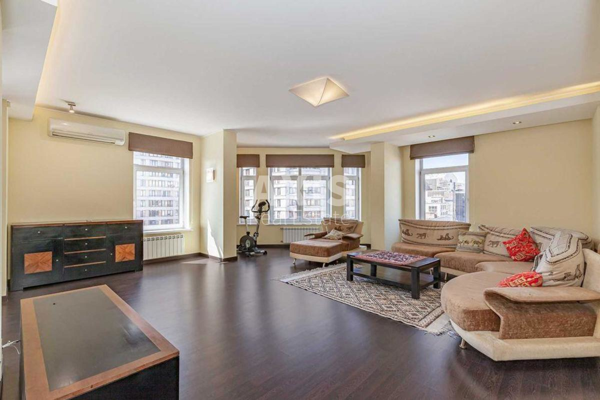 3k apartment vul. Pan'kivs'ka 27/780