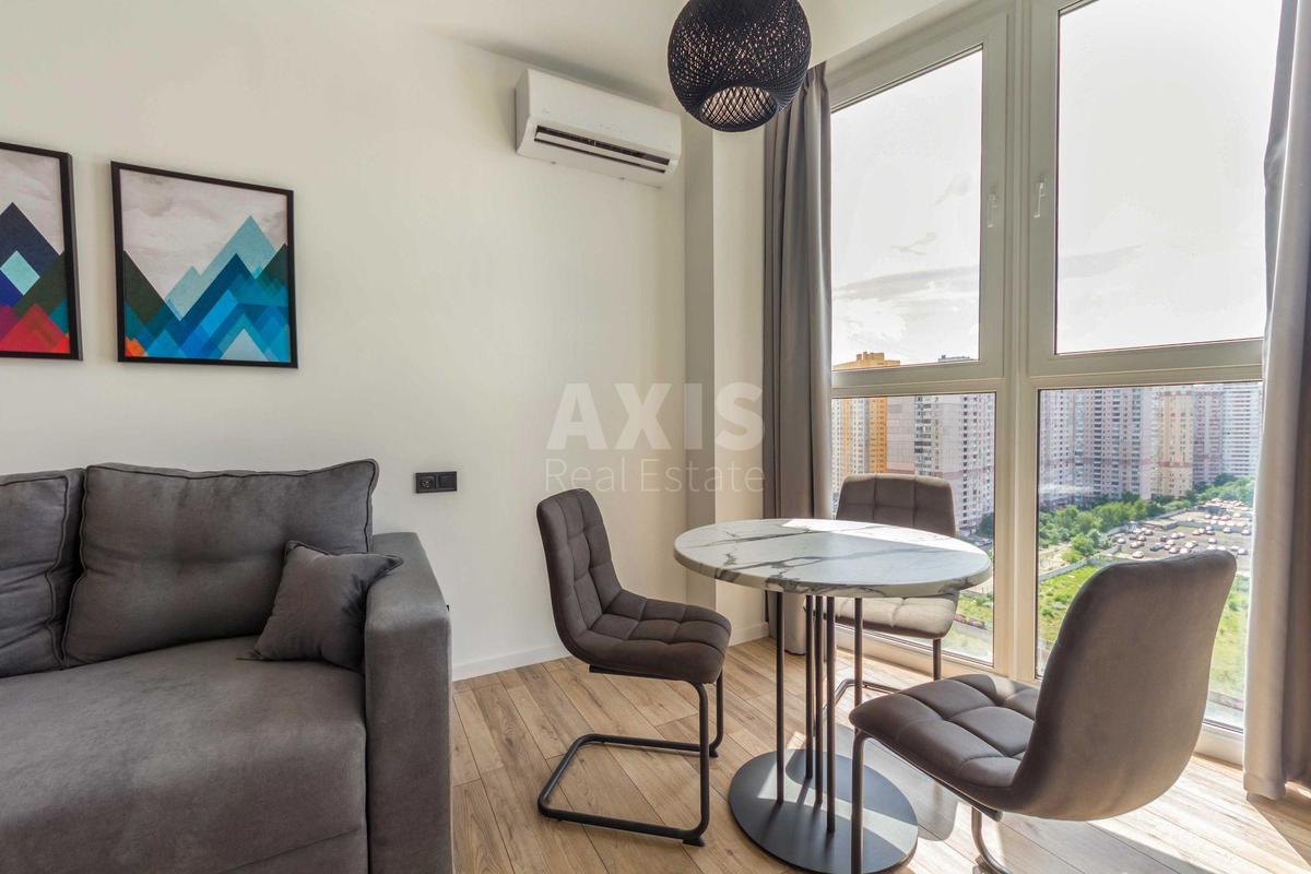 2k apartment vul. Dragomanova 2Б5