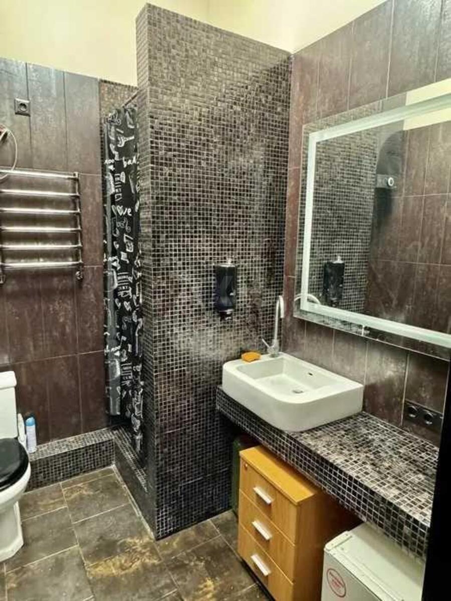 Office vul. Kyrylivs'ka 31Б, 58m2635167