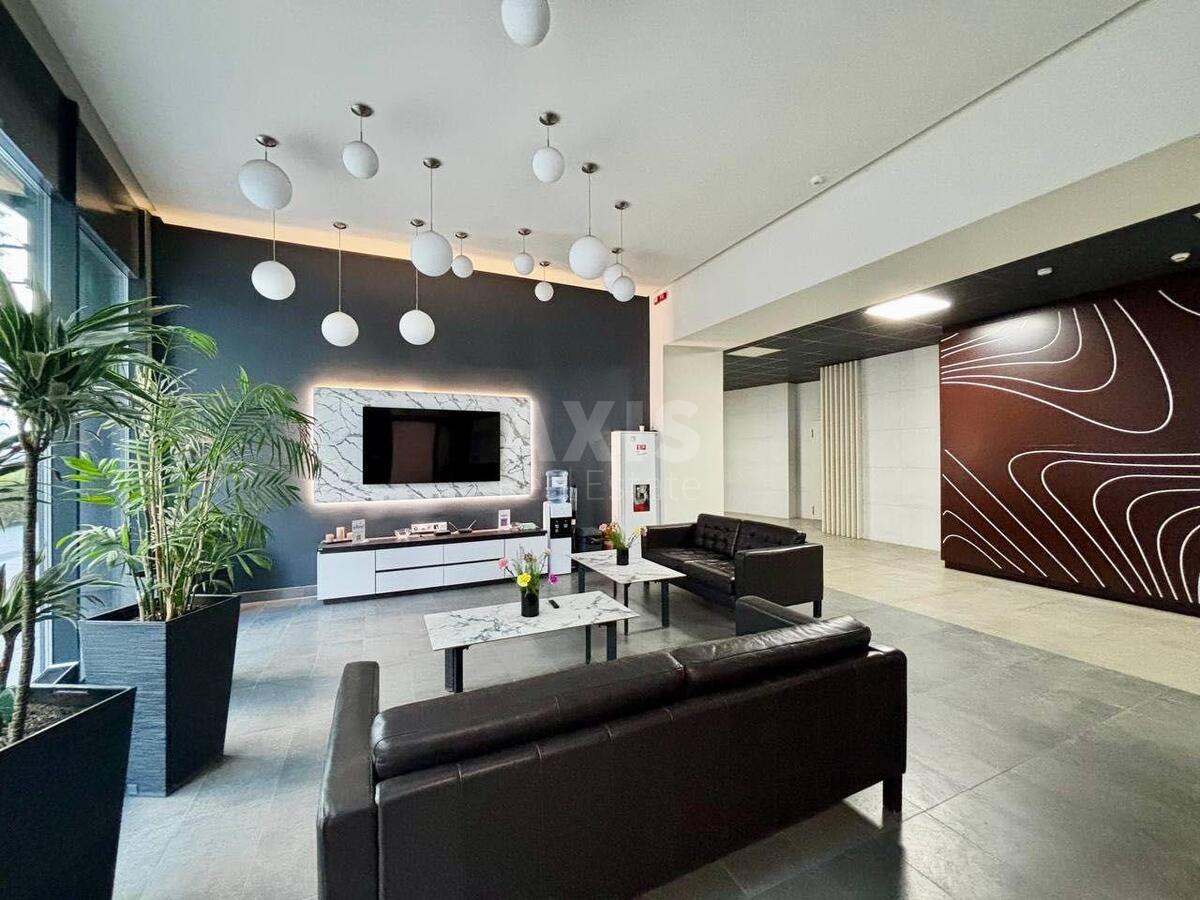 3k apartment nab. Dniprovs'ka 15593612