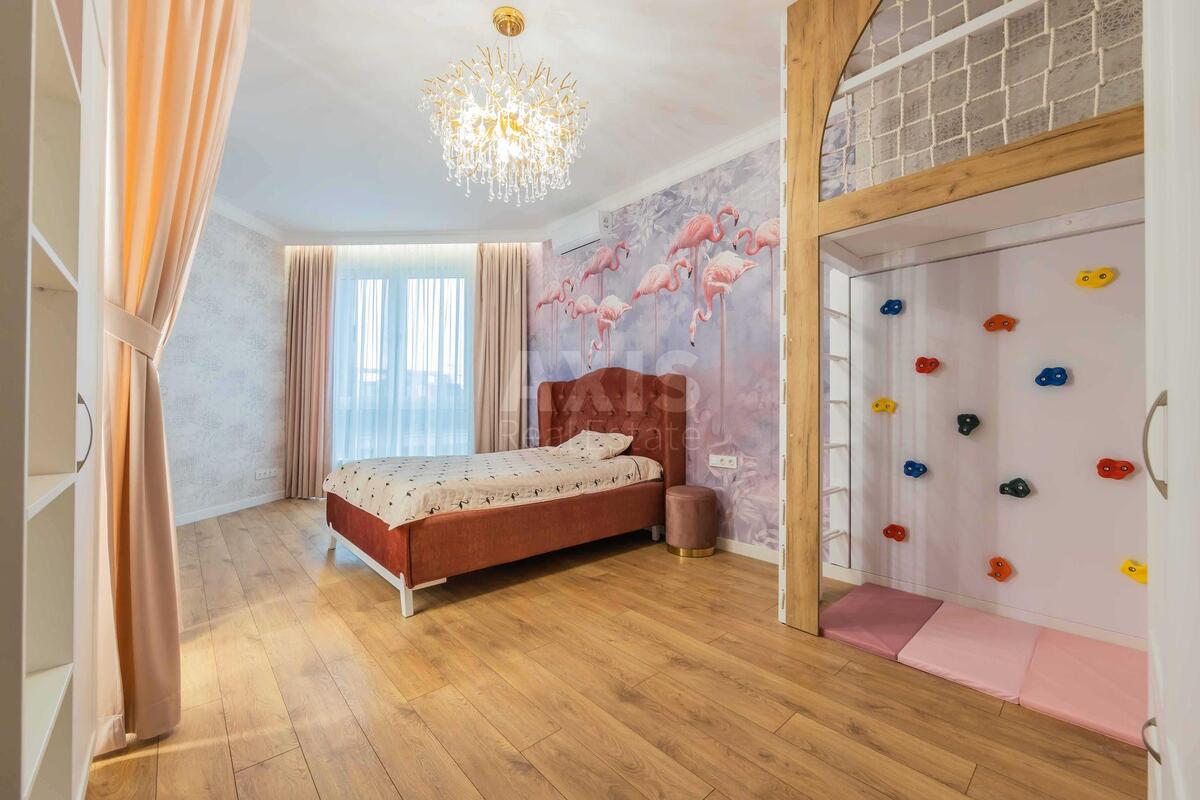 4k apartment vul. Lejpcyz'ka 135930712