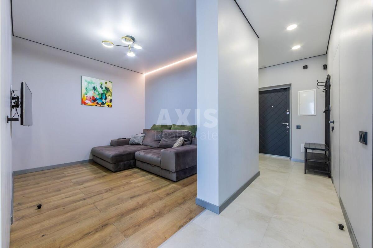 1k apartment vul. Mykil's'ko-Slobids'ka 105