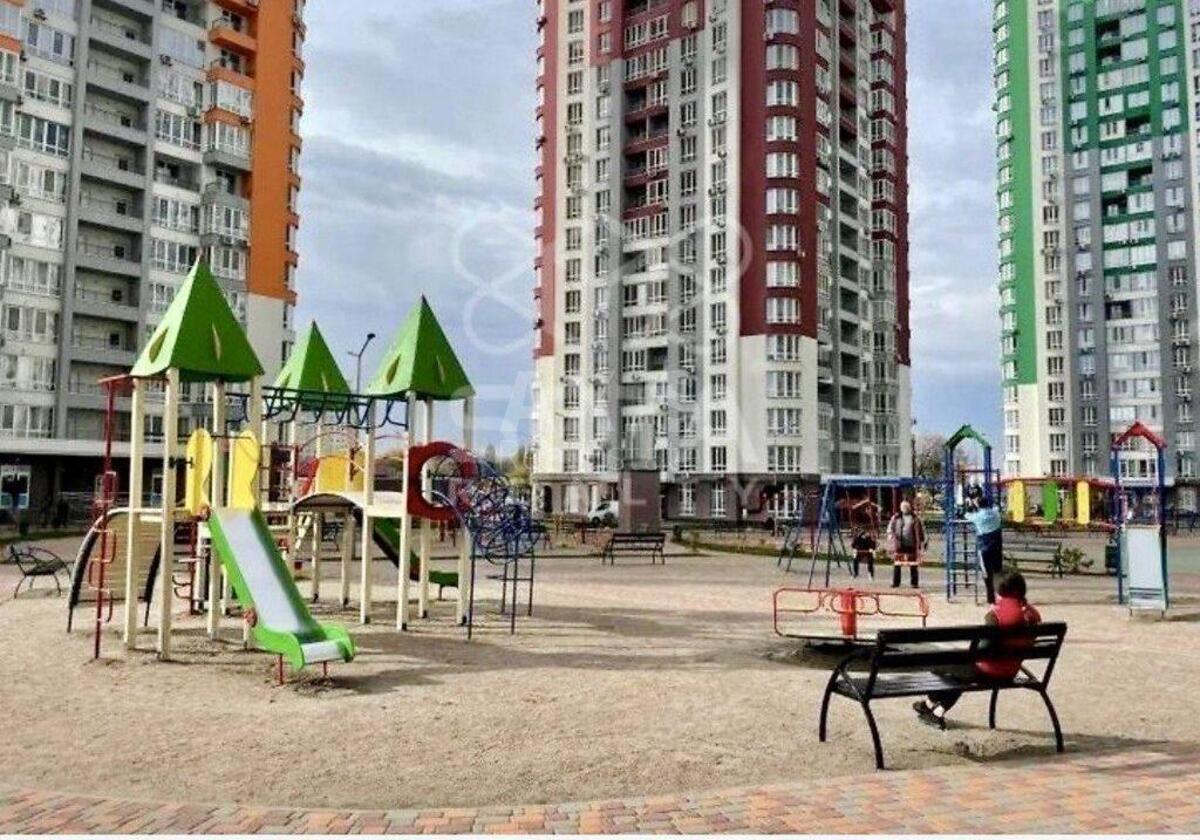 3k apartment vul. Kahovs'ka 605848110