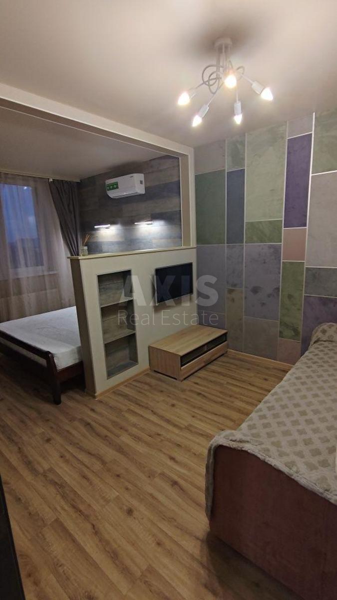 2к квартира ул. Юлии Здановской 34Б4
