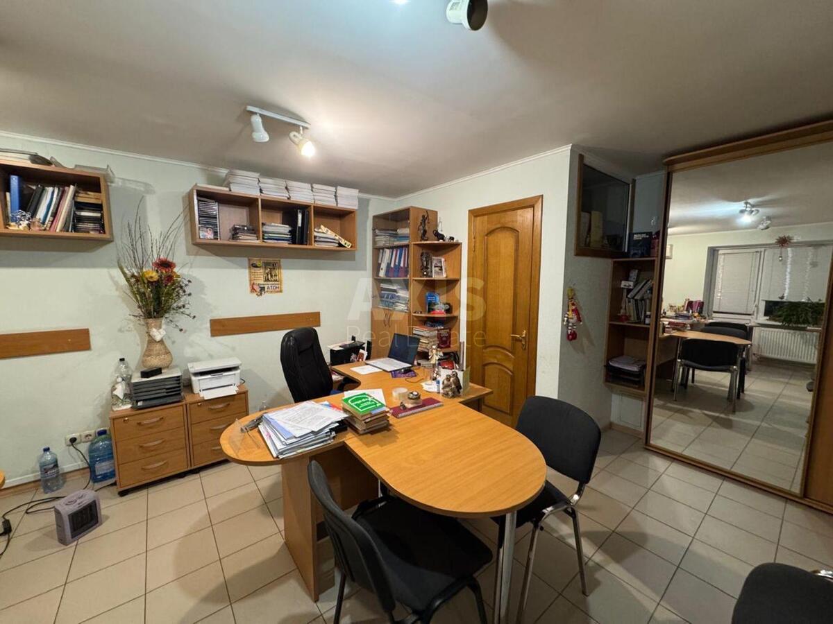 Office vul. Danyla Shherbakivs'kogo 57, 51m20