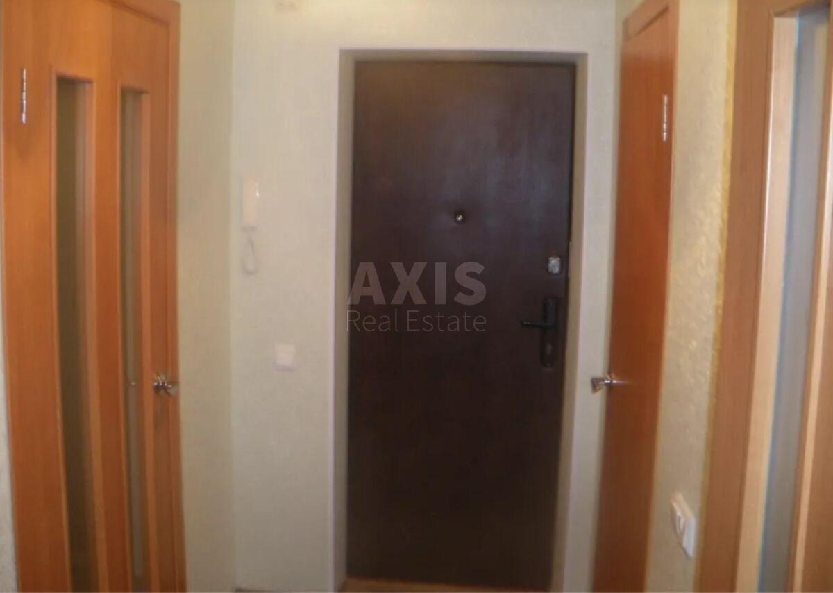 1k apartment vul. Majborody Platona 5/99