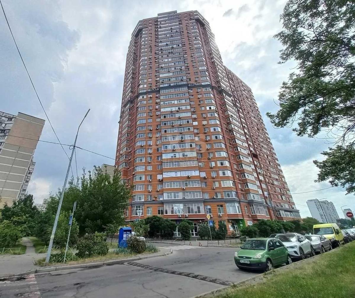 3к квартира вул. Ревуцького 40