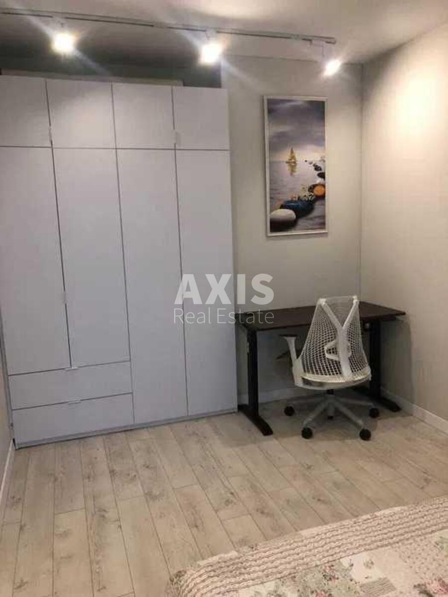 2k apartment bul. Lepse Ivana 7Г4