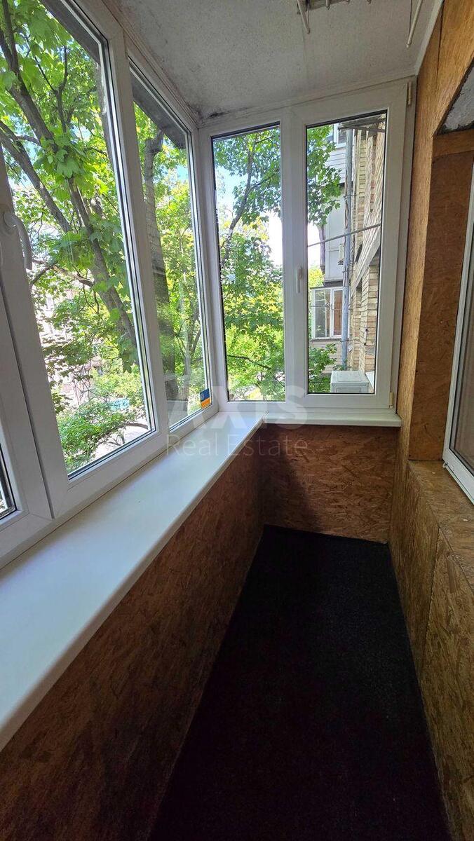 2k apartment vul. Vyborz'ka 17/199