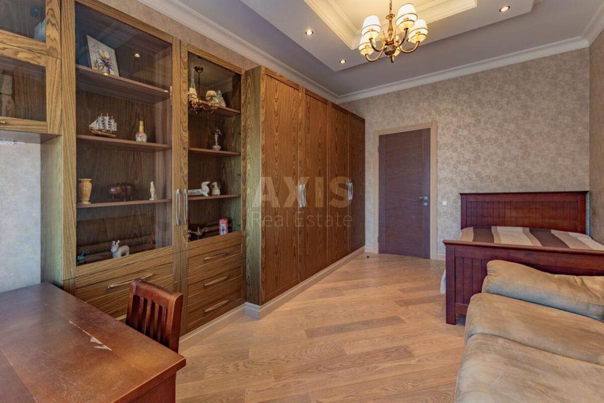 3k apartment vul. Jevgena Konoval'cja 36В4