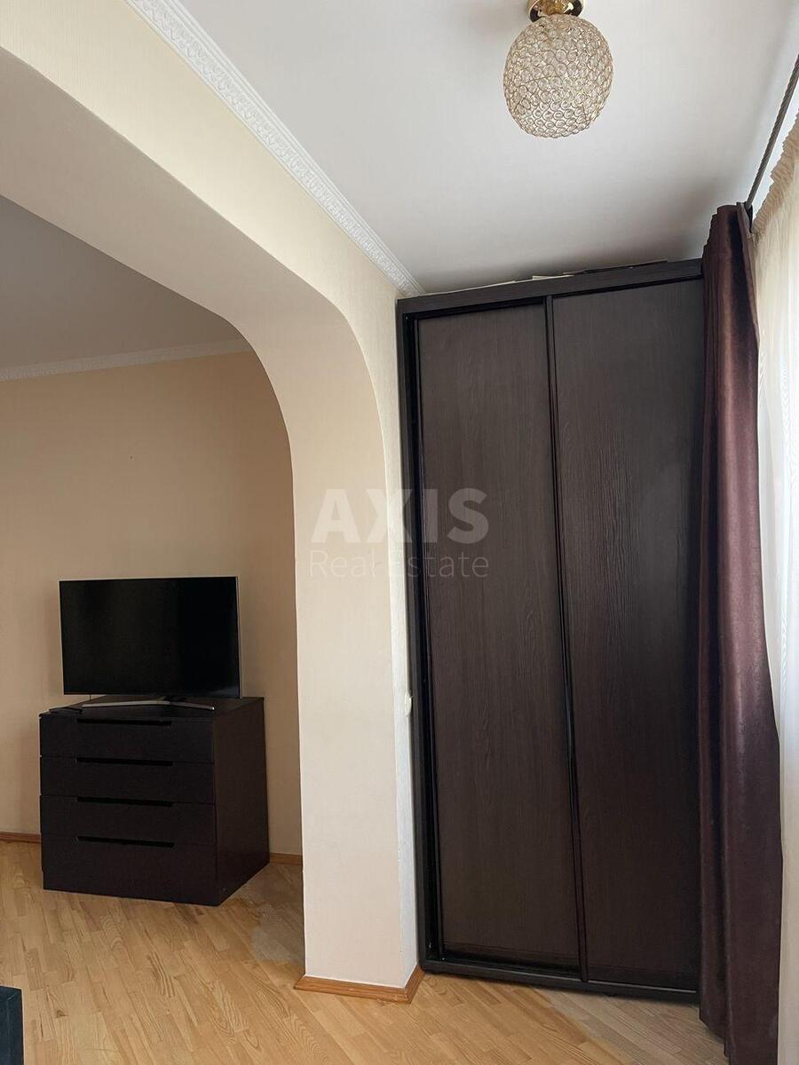 2k apartment vul. Urlivs'ka 56037510