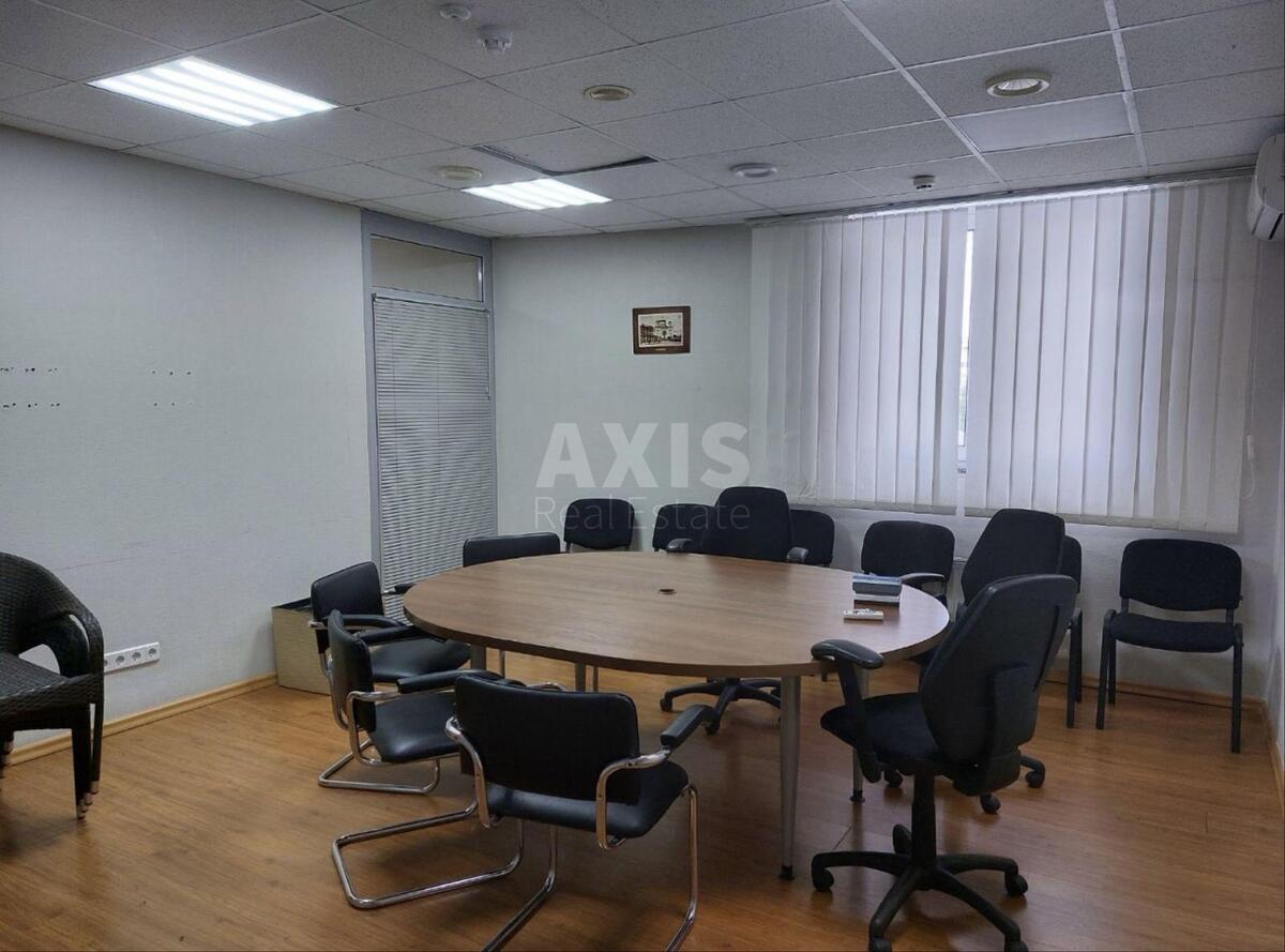 Office bul. Shevchenka Tarasa 33Б, 137m2604172