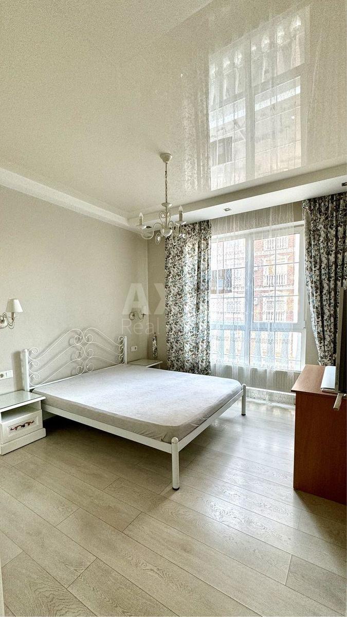 2k apartment vul. Lucenka Dmytra 8А4