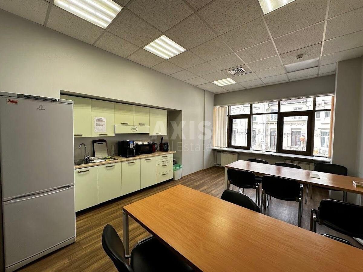 Office vul. Gonchara Olesja 41, 400m28