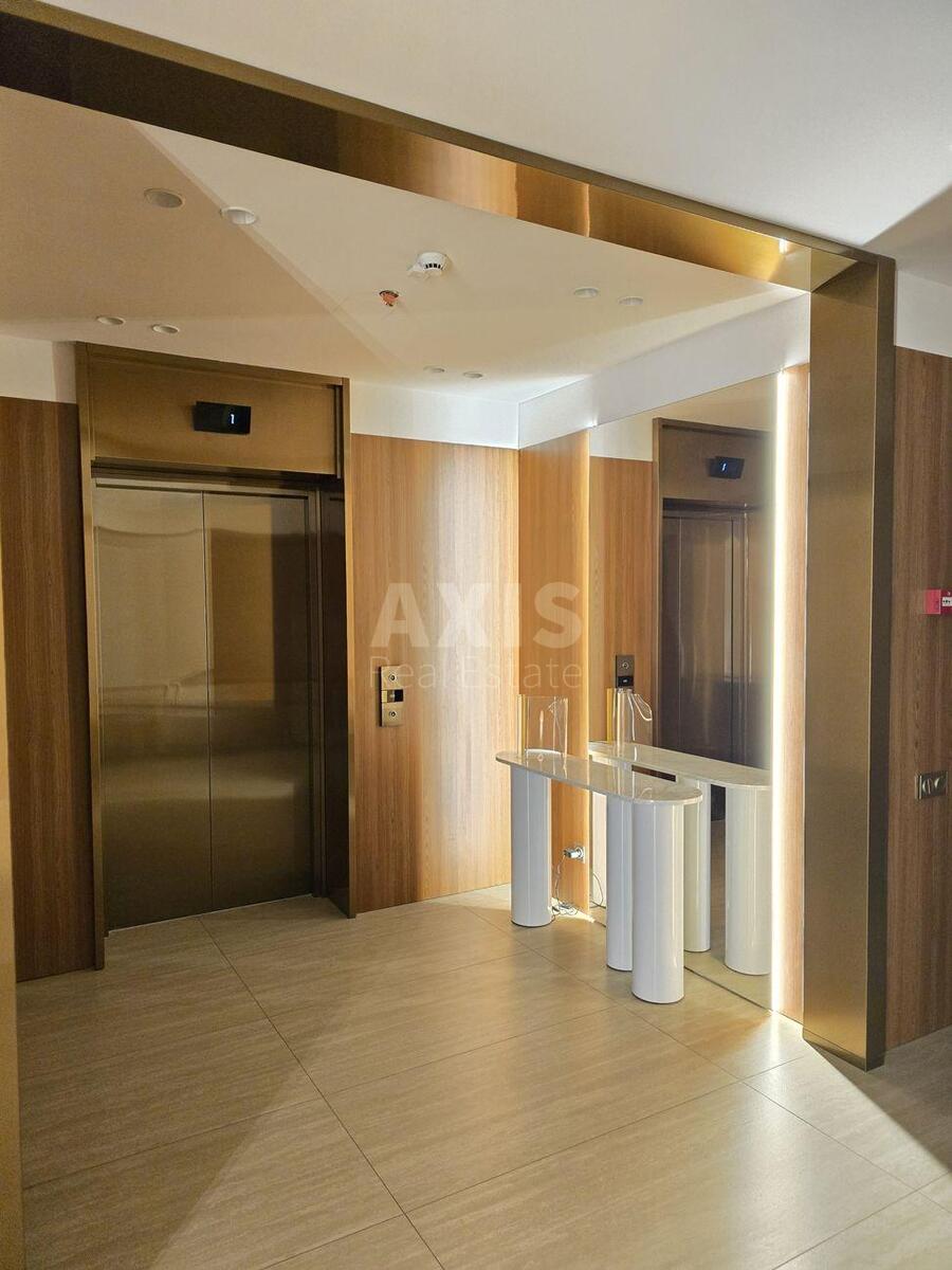 Service object vul. Strutyns'kogo Sergija 21, 82m26000312