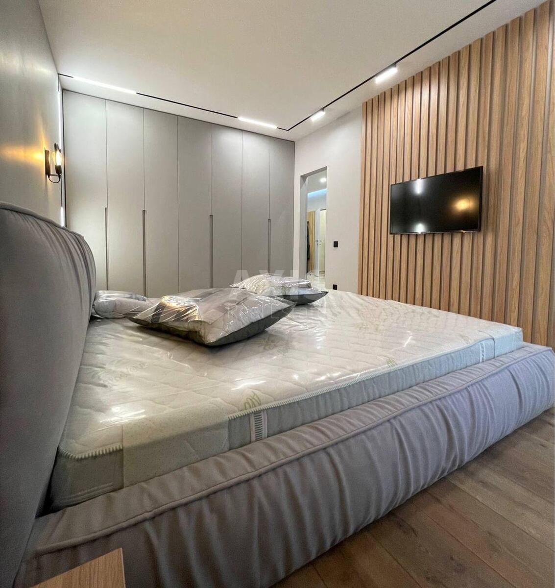 3k apartment vul. Antonovycha 109570991