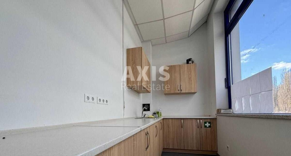 Office vul. Lejpcyz'ka 15А, 924m2548004