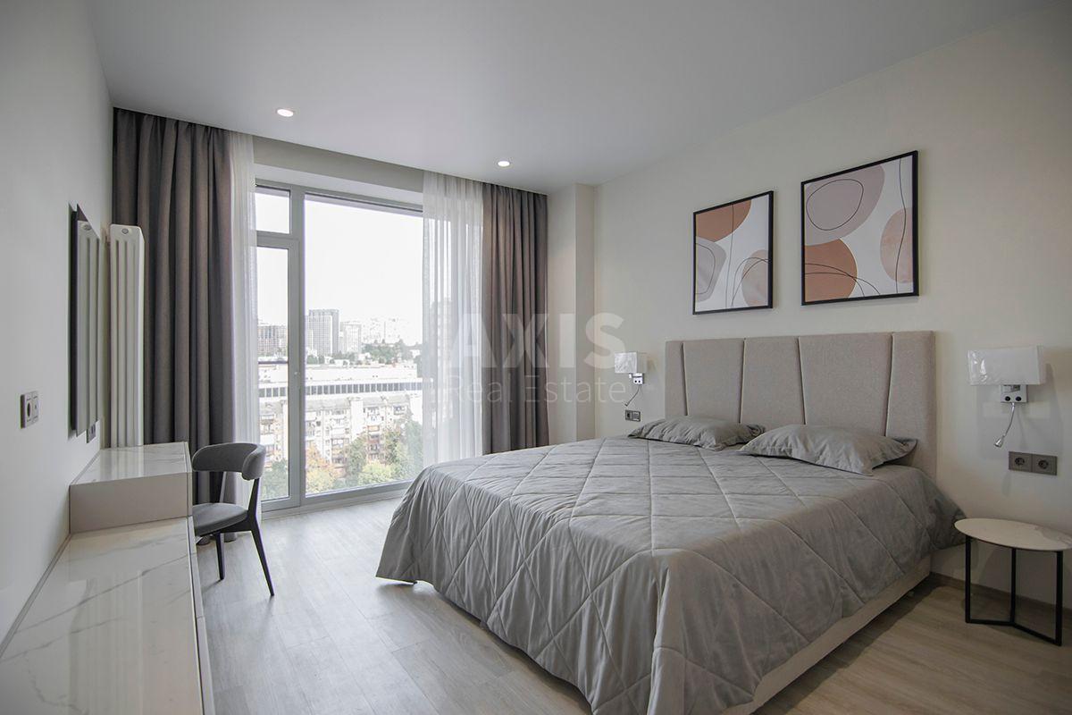 3k apartment vul. Antonovycha 118/192