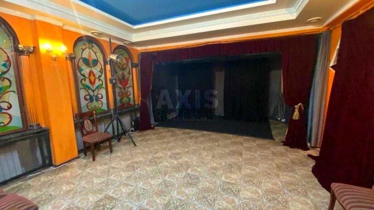 Trade object pr-t Leonida Kadenyuka 15, 301m2614372