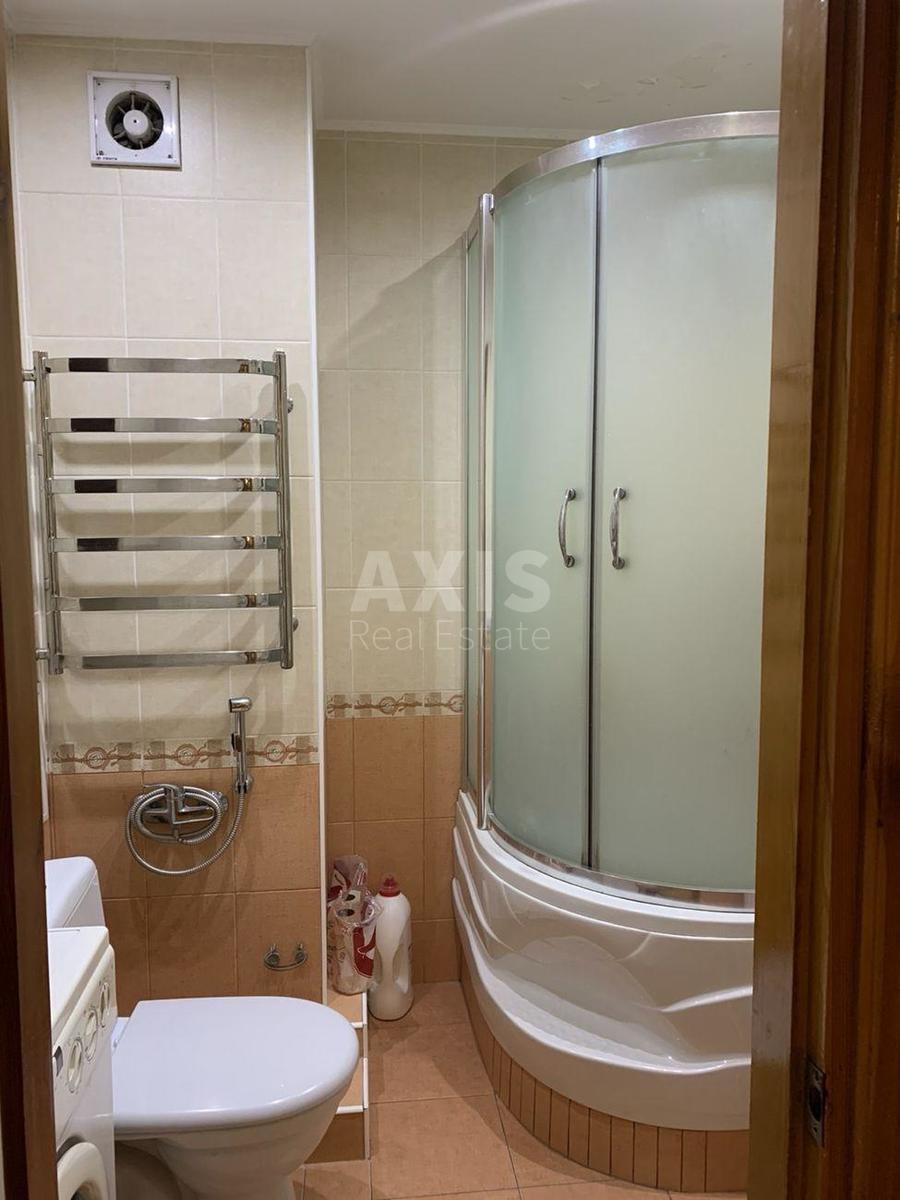 1k apartment vul. Dragomanova 12А4
