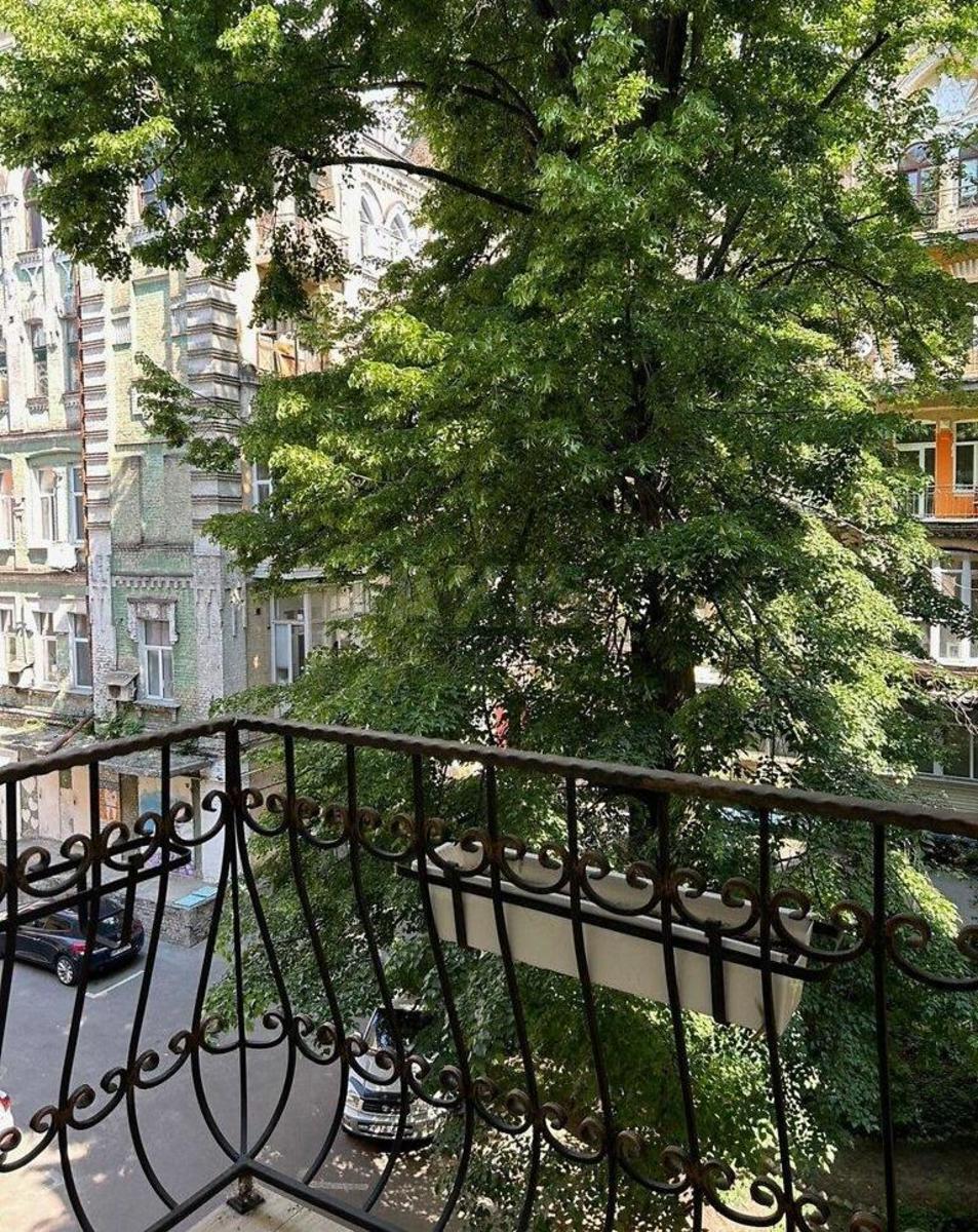 2к квартира ул. Сечевых Стрельцов 10407253