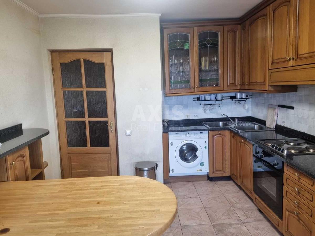 3k apartment vul. Obolons'ka 474