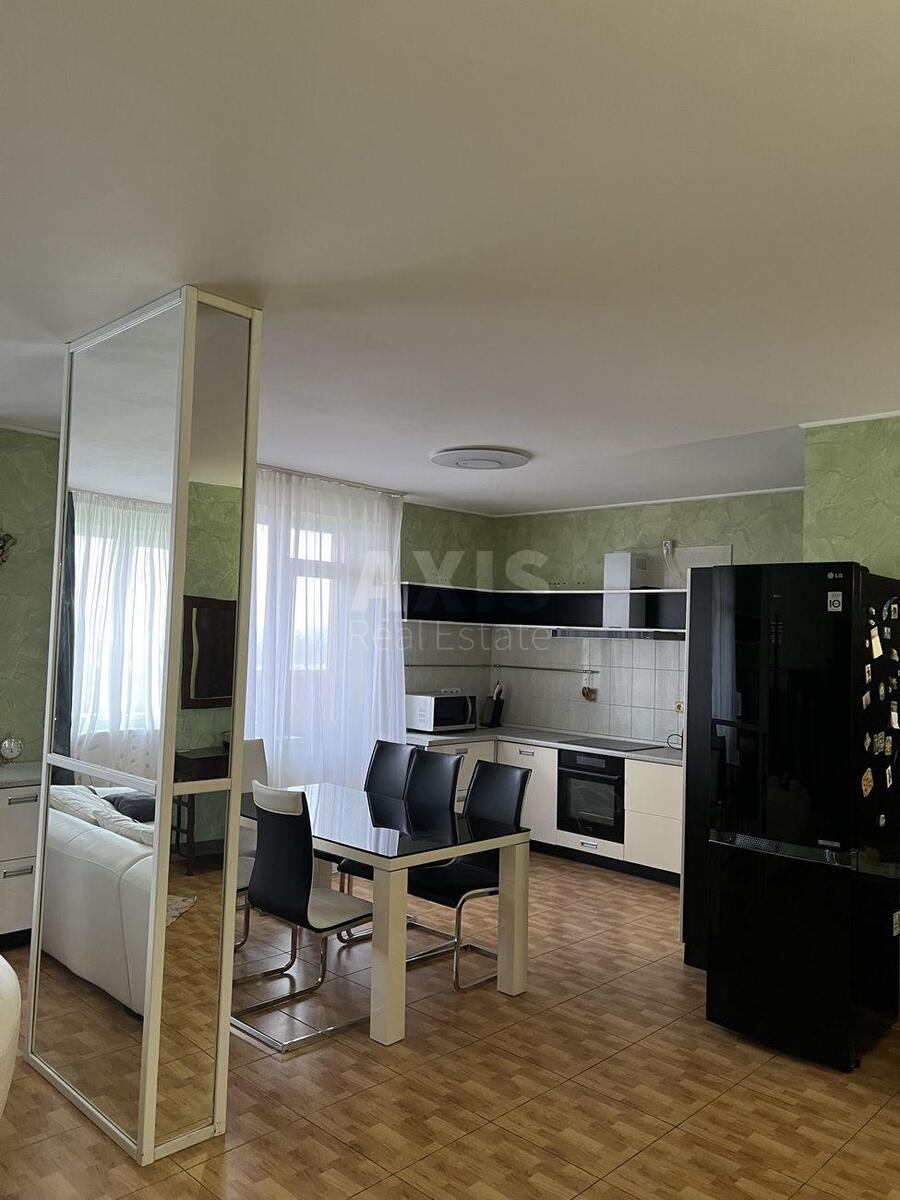 3к квартира ул. Николая Амосова 5616610