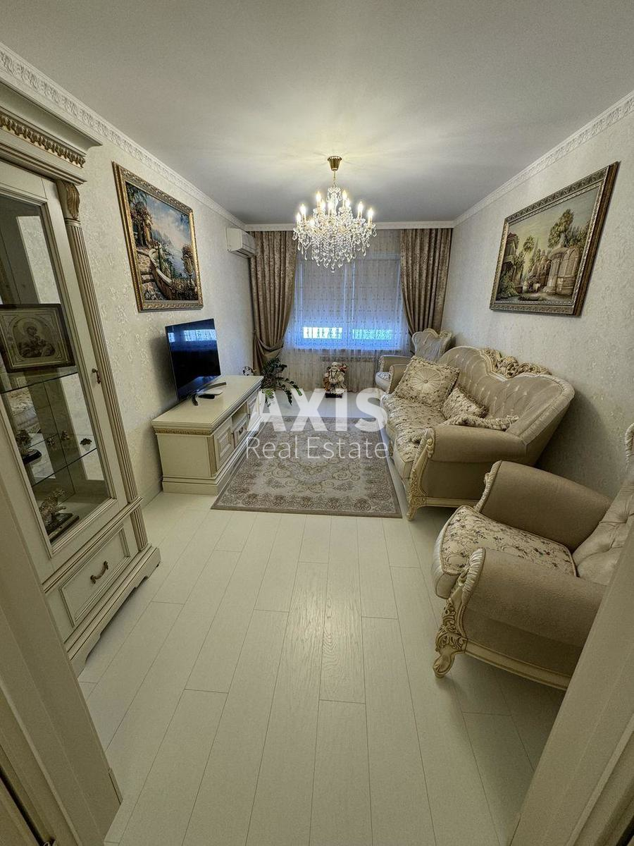 3k apartment pr-t Grygorenka Petra 142