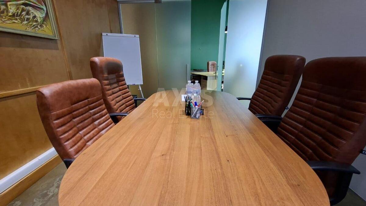 Офис ул. Михаила Бойчука 41, 60м2617090