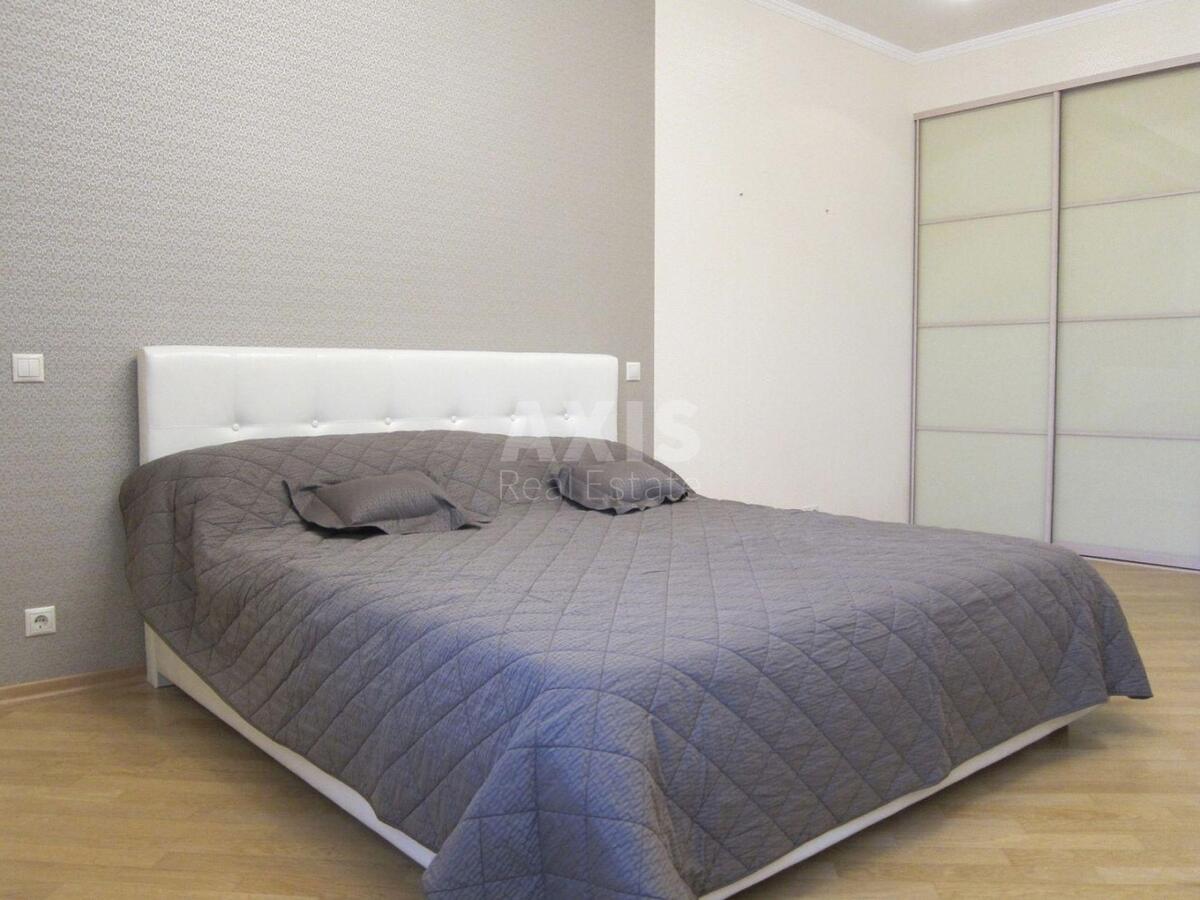 4k apartment bul. Lesi Ukrai'nky 7Б5