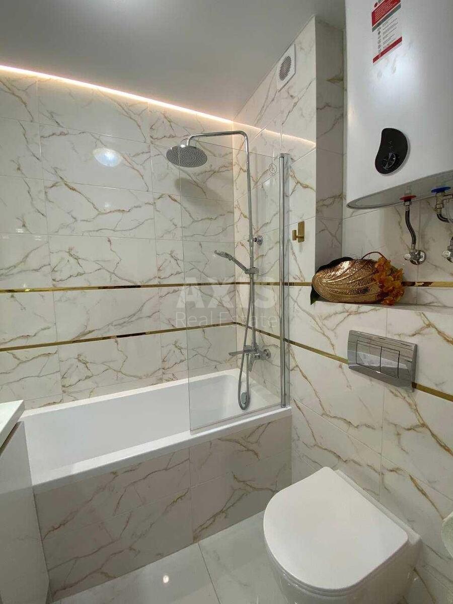 1k apartment vul. Myhajla Maksymovycha 2412