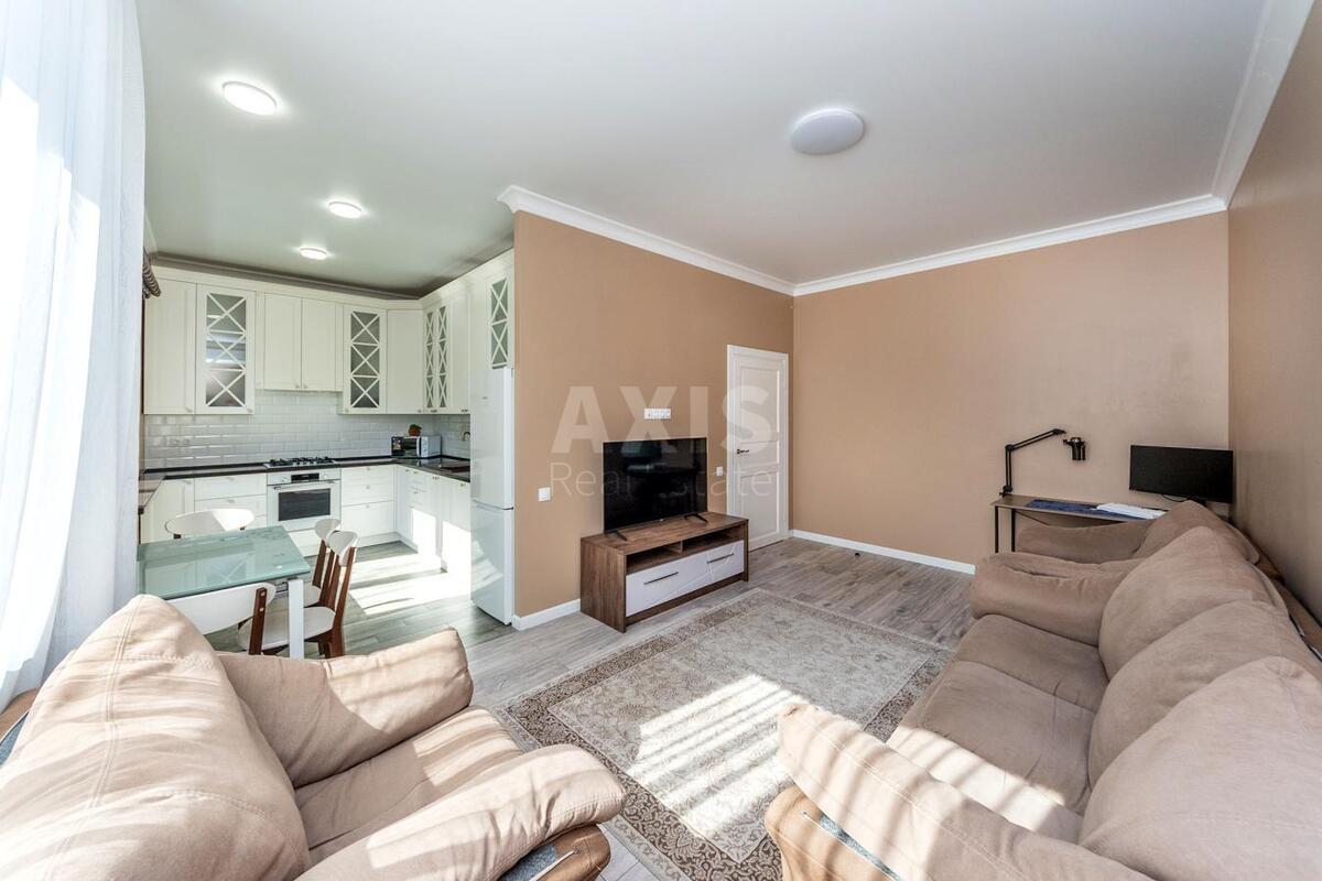 3k apartment vul. Kudri Ivana 39А595250