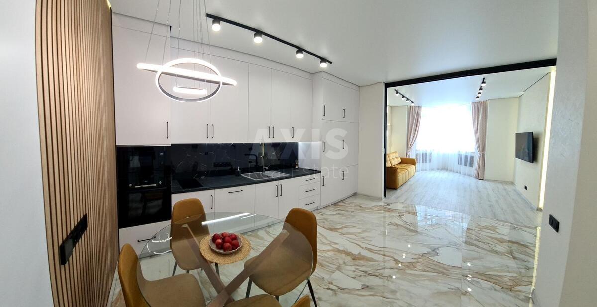 2k apartment vul. Dragomyrova Myhajla 14А592411